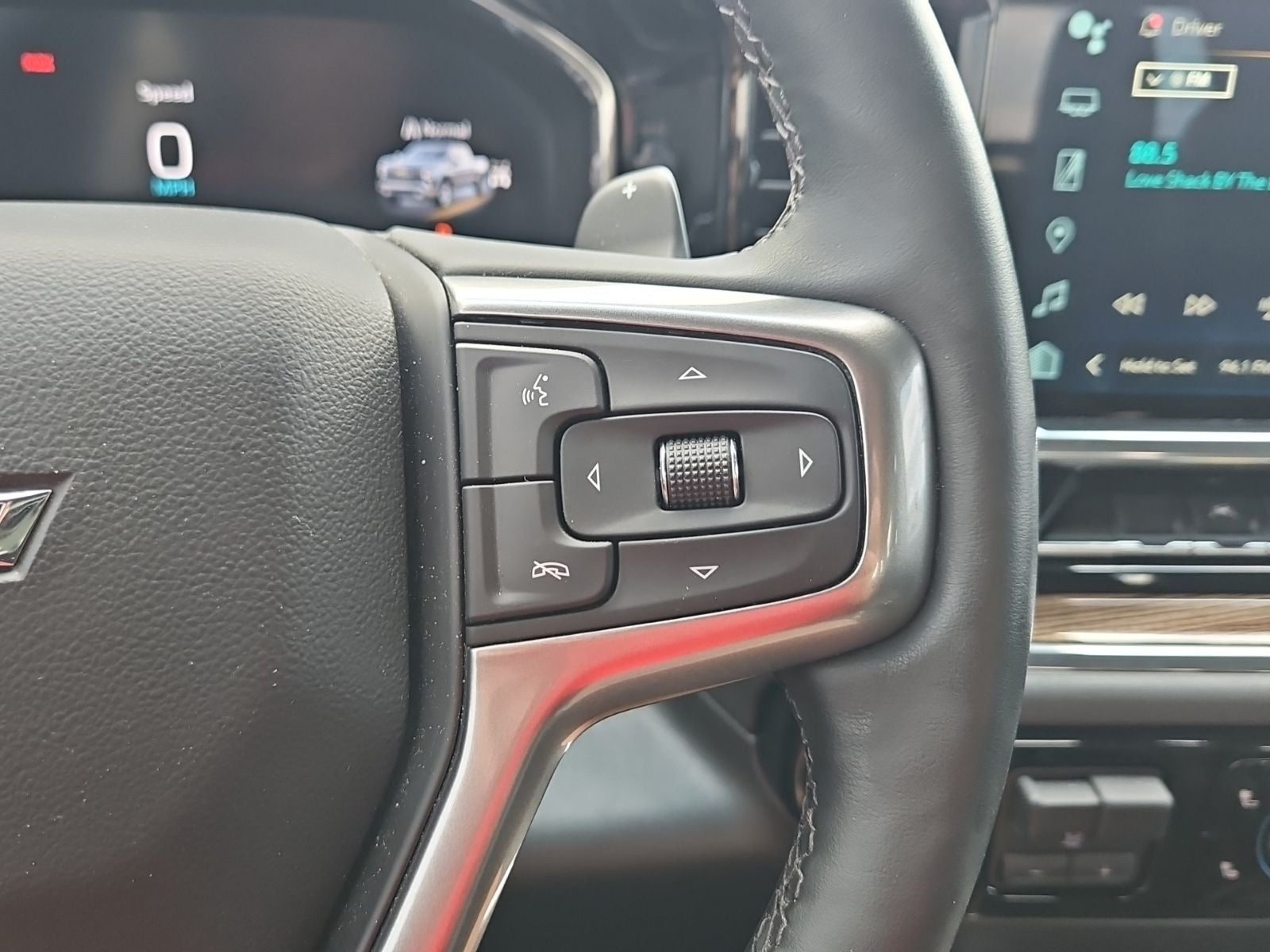 2024 Chevrolet Silverado 1500 4WD Crew Cab Standard Bed RST