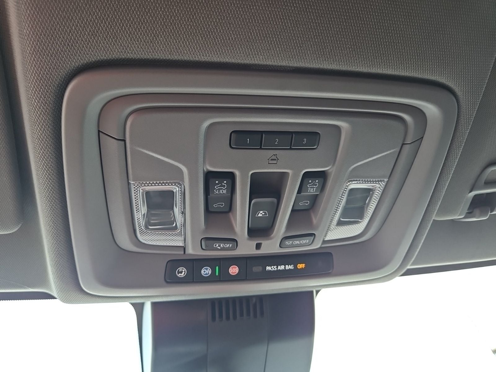 2024 Chevrolet Silverado 1500 4WD Crew Cab Standard Bed RST