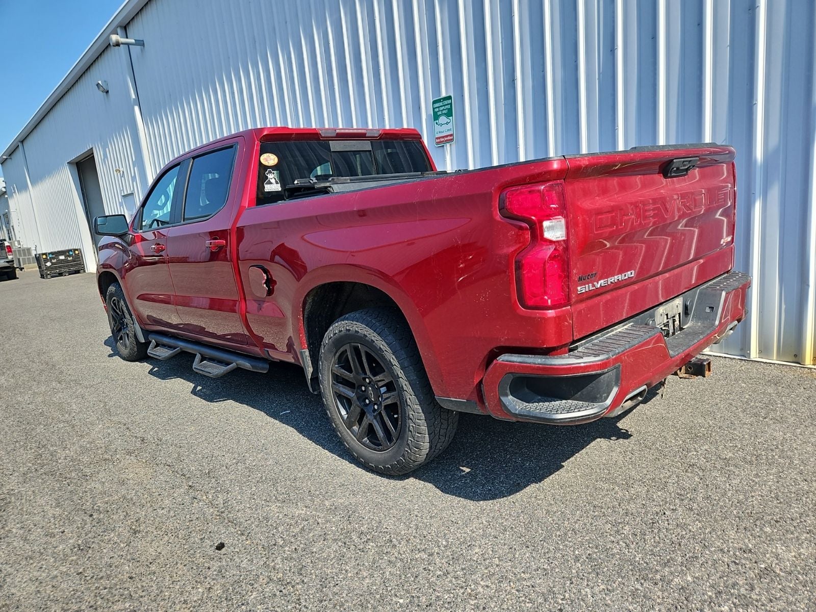 2022 Chevrolet Silverado 1500 4WD Crew Cab Standard Bed RST