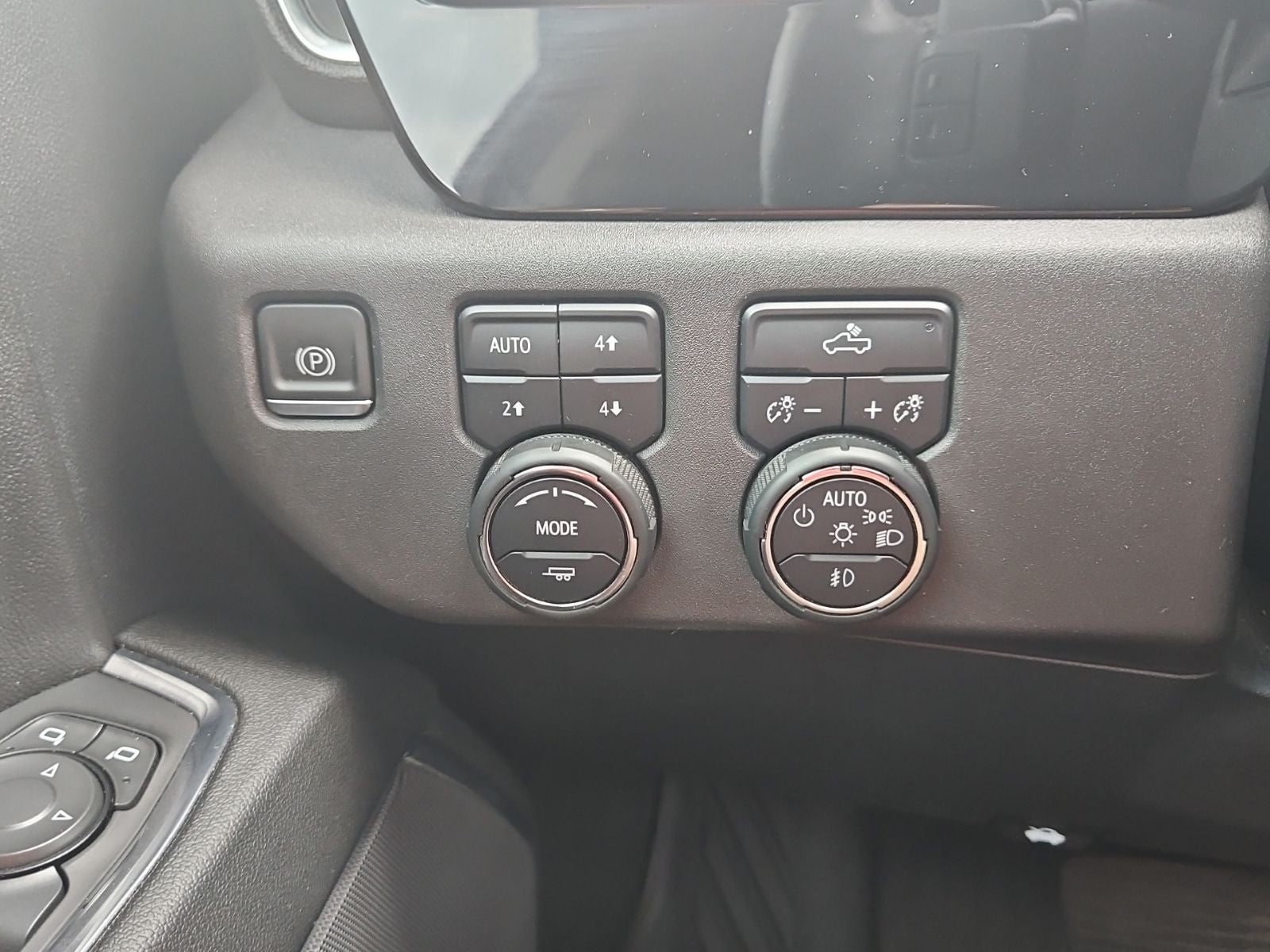 2023 Chevrolet Silverado 1500 4WD Crew Cab Short Bed LT Trail Boss