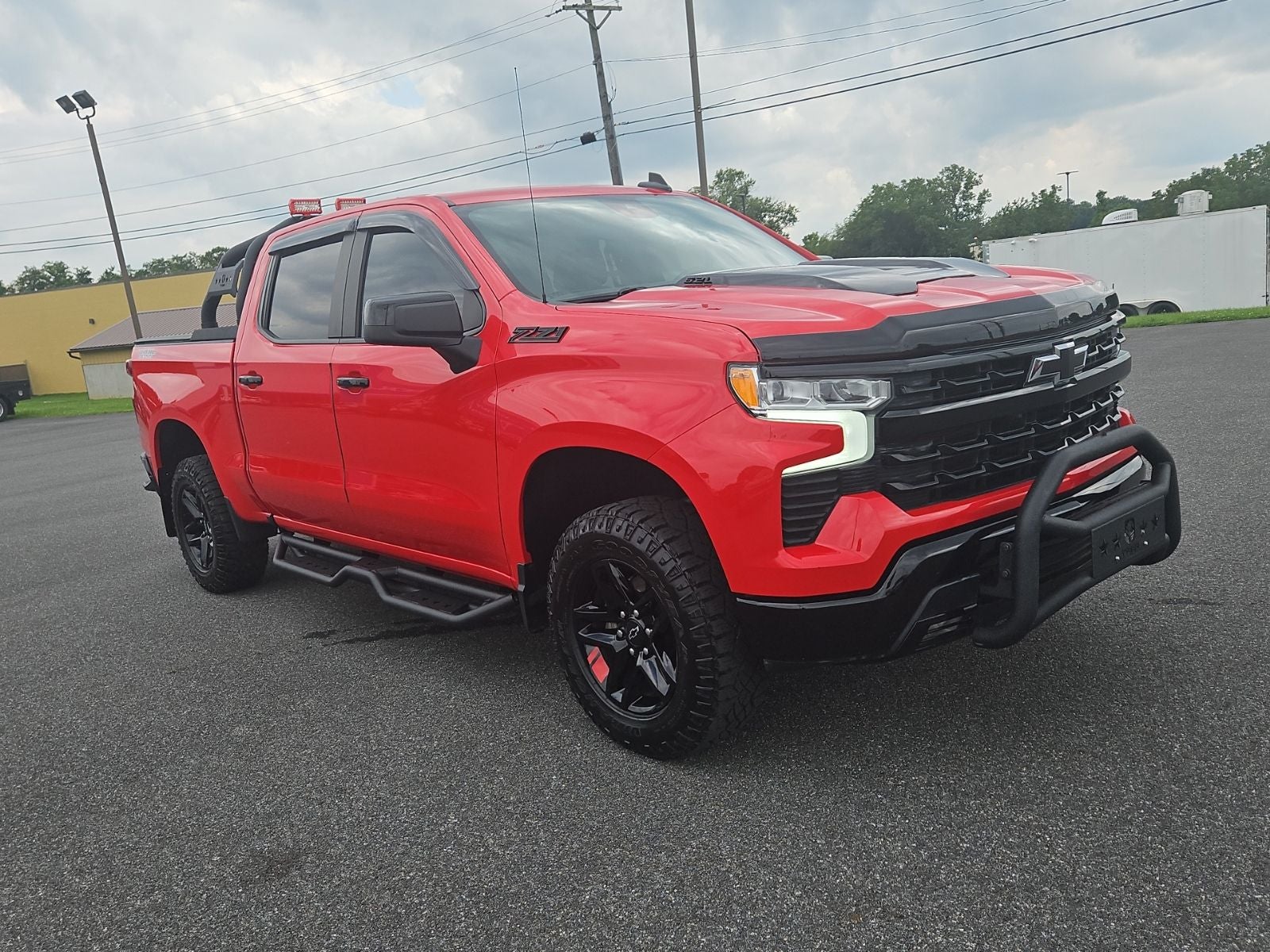 2023 Chevrolet Silverado 1500 4WD Crew Cab Short Bed LT Trail Boss