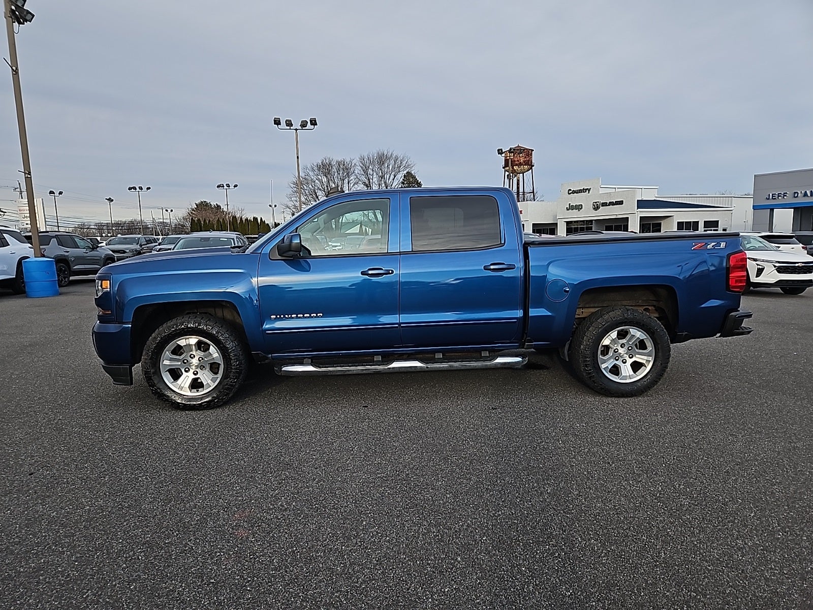 2018 Chevrolet Silverado 1500 2LT