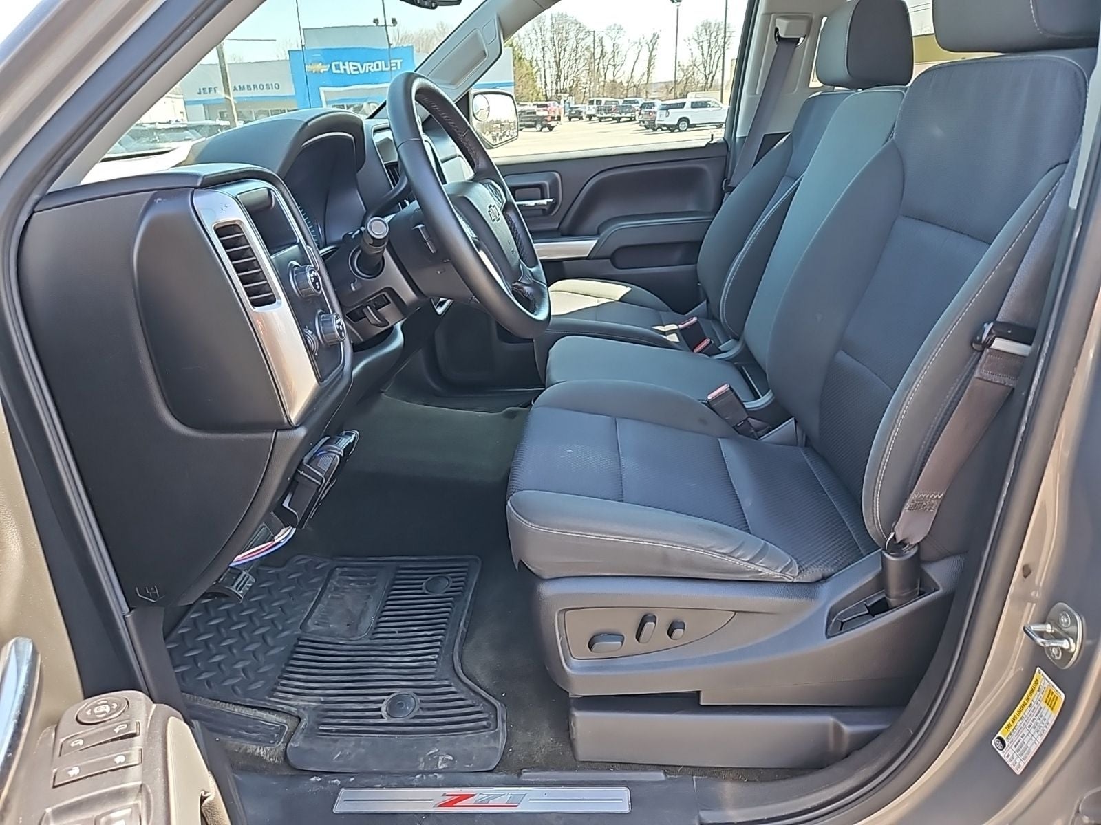 2017 Chevrolet Silverado 1500 2LT