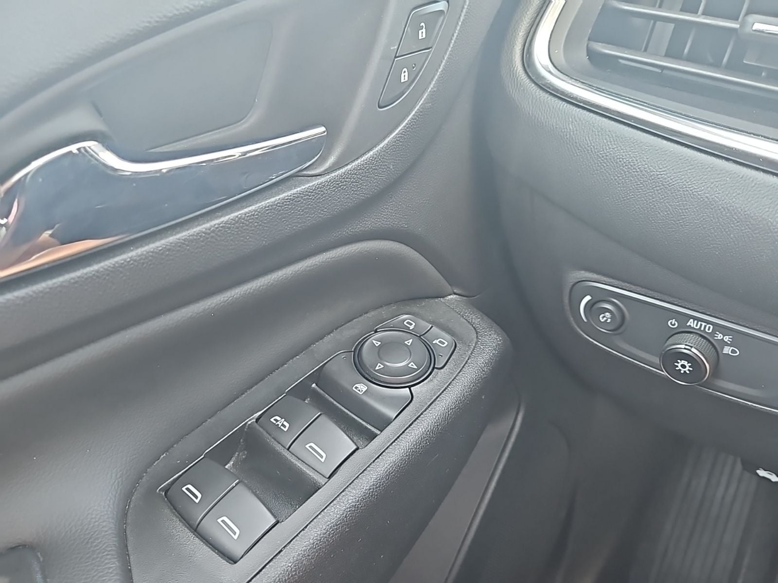 2022 Chevrolet Equinox AWD LT