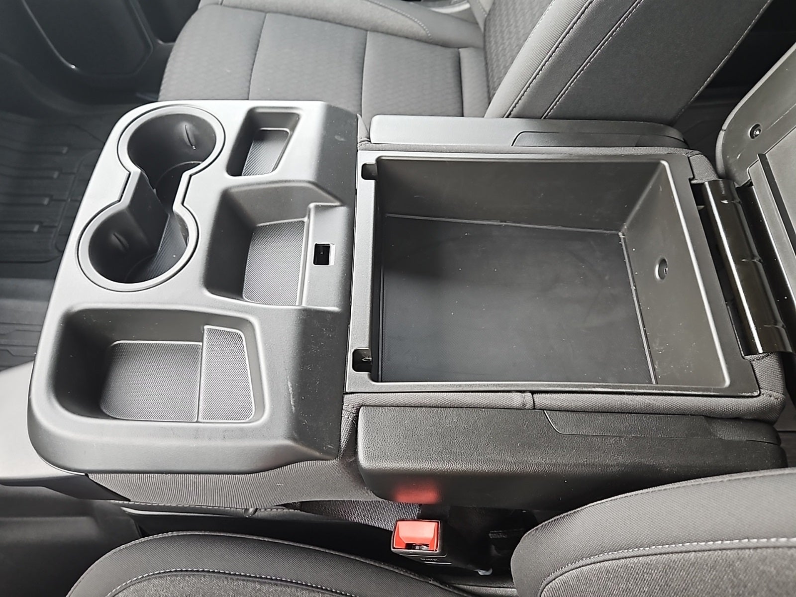 2024 GMC Sierra 1500 4WD Crew Cab Standard Box Elevation