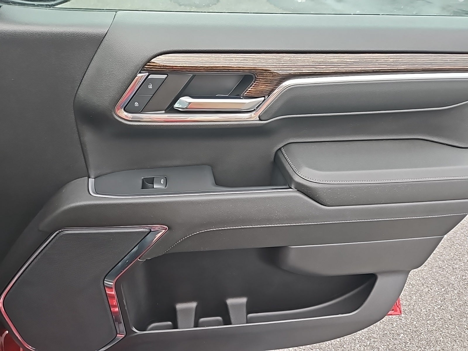 2024 GMC Sierra 1500 4WD Crew Cab Standard Box Elevation