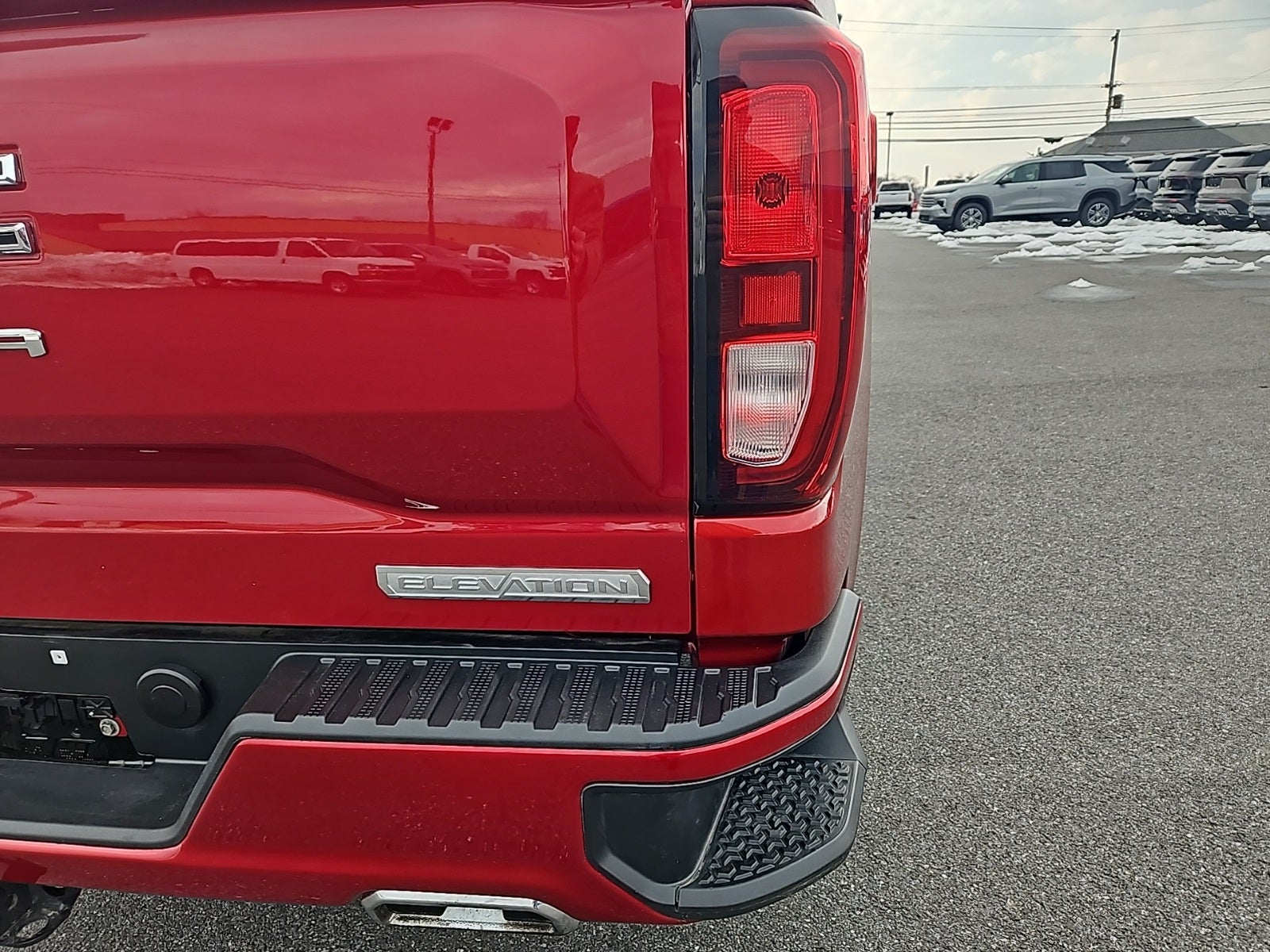 2024 GMC Sierra 1500 4WD Crew Cab Standard Box Elevation