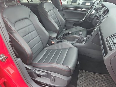 2017 Volkswagen Golf GTI SE 4-Door
