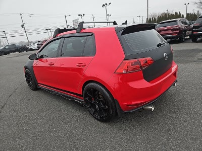 2017 Volkswagen Golf GTI SE 4-Door