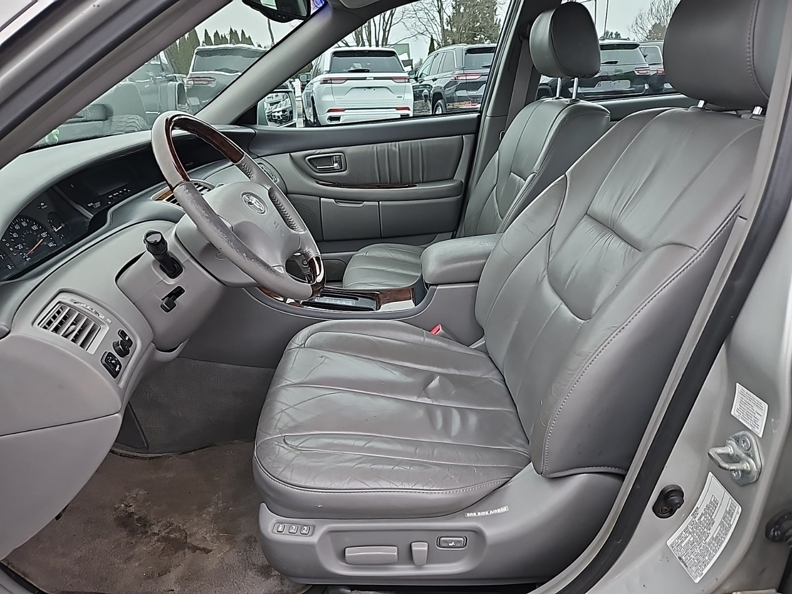2003 Toyota Avalon Base