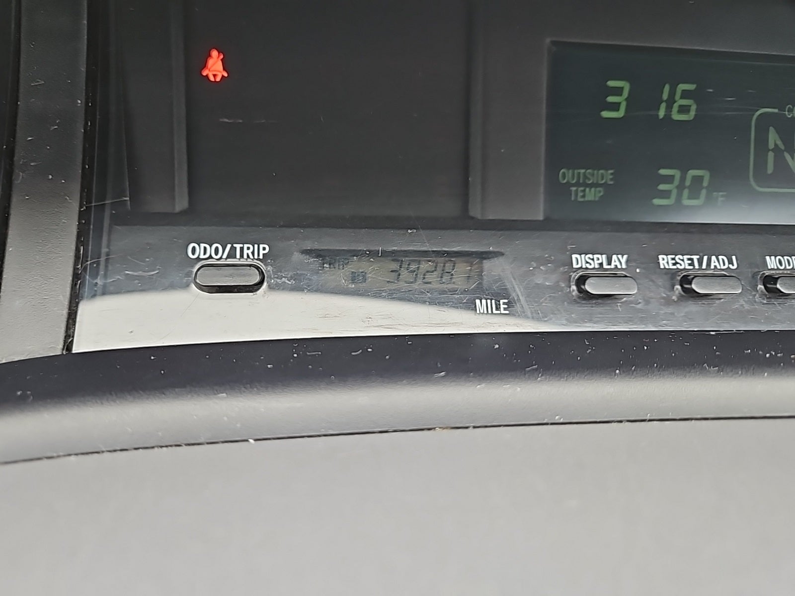 2003 Toyota Avalon Base