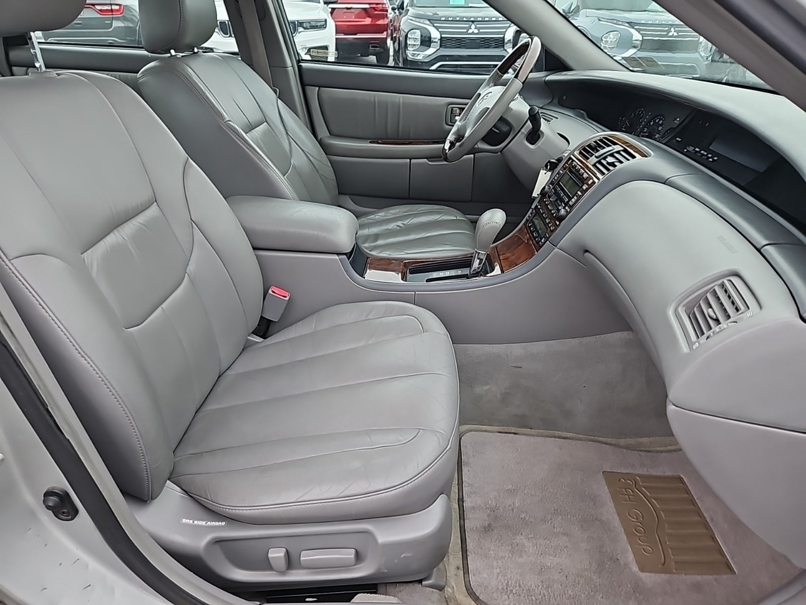 2003 Toyota Avalon Base