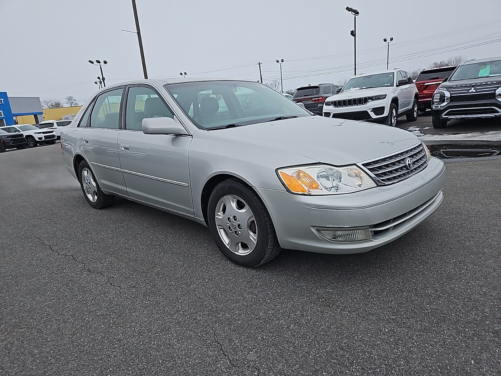 2003 Toyota Avalon Base