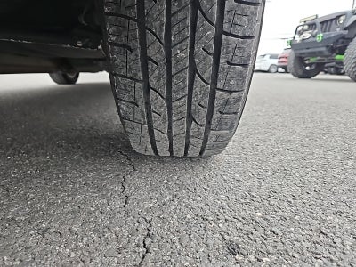 2003 Toyota Avalon Base