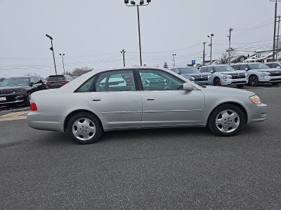 2003 Toyota Avalon Base
