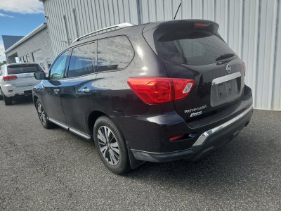 2017 Nissan Pathfinder S