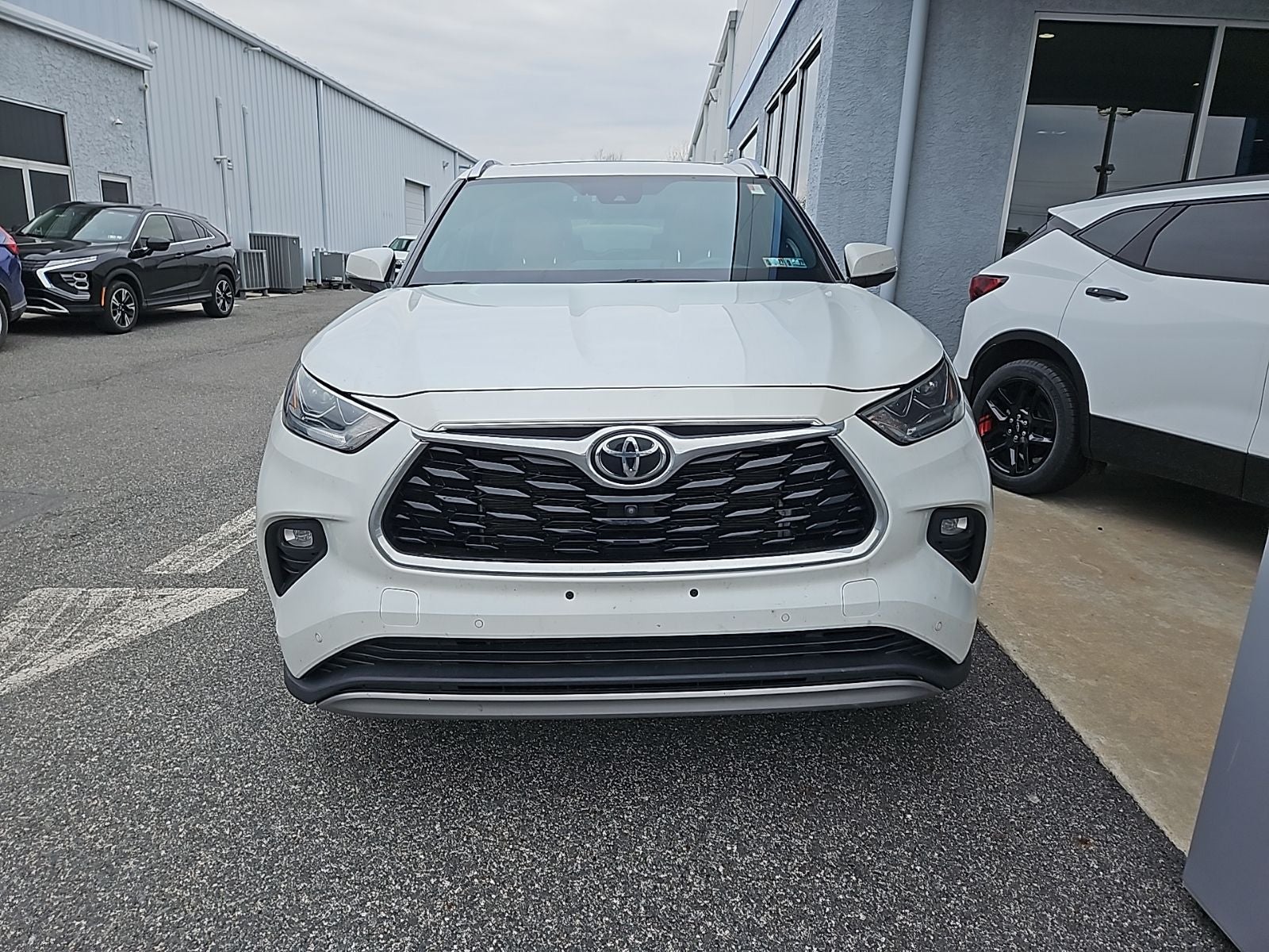 2022 Toyota Highlander Platinum