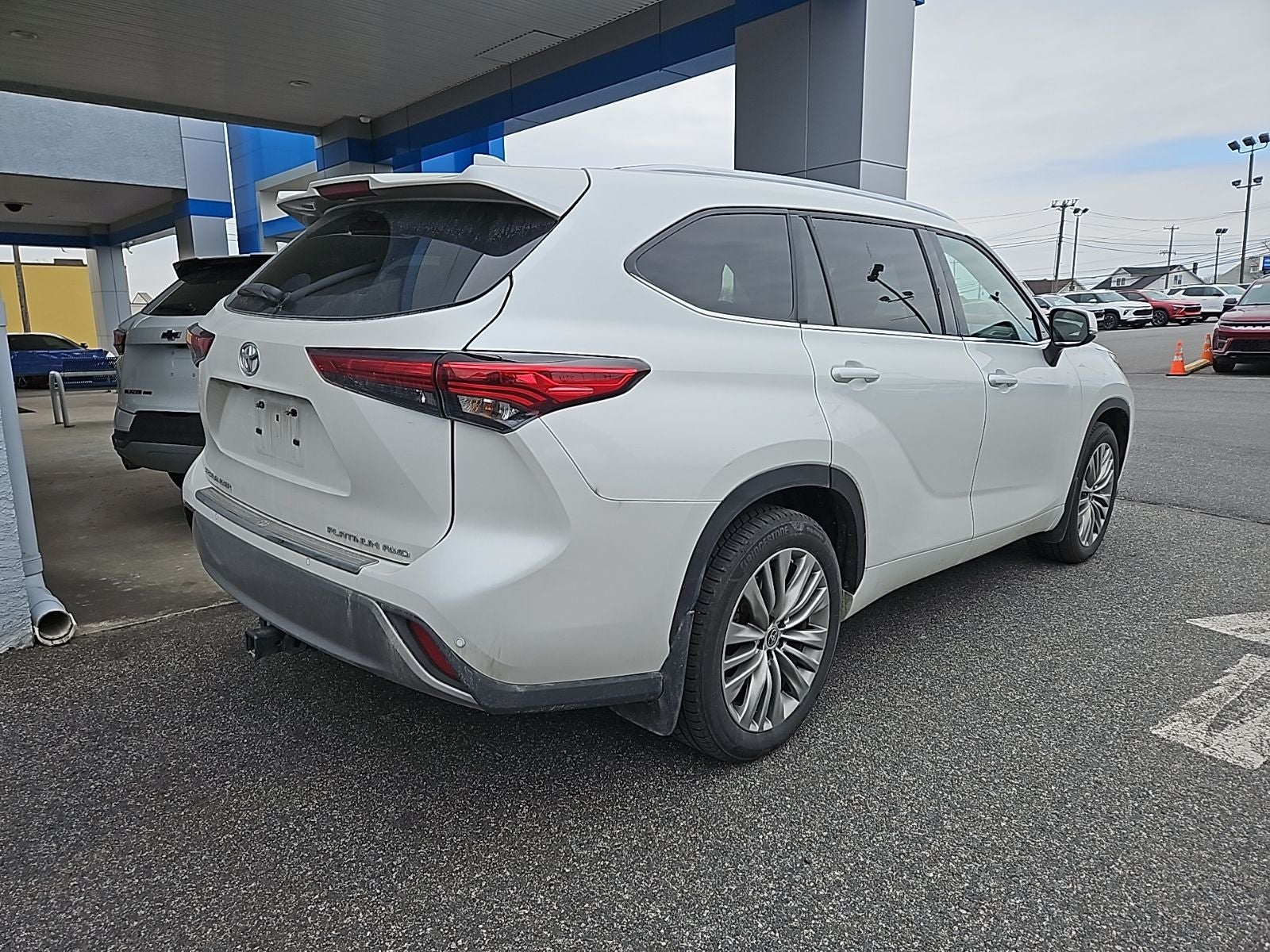 2022 Toyota Highlander Platinum