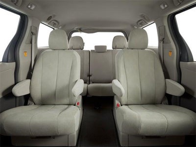 2013 Toyota Sienna L V6 7 Passenger