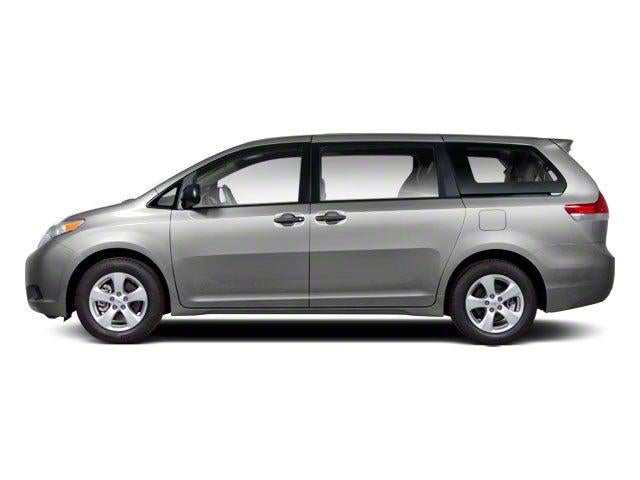 2013 Toyota Sienna L V6 7 Passenger