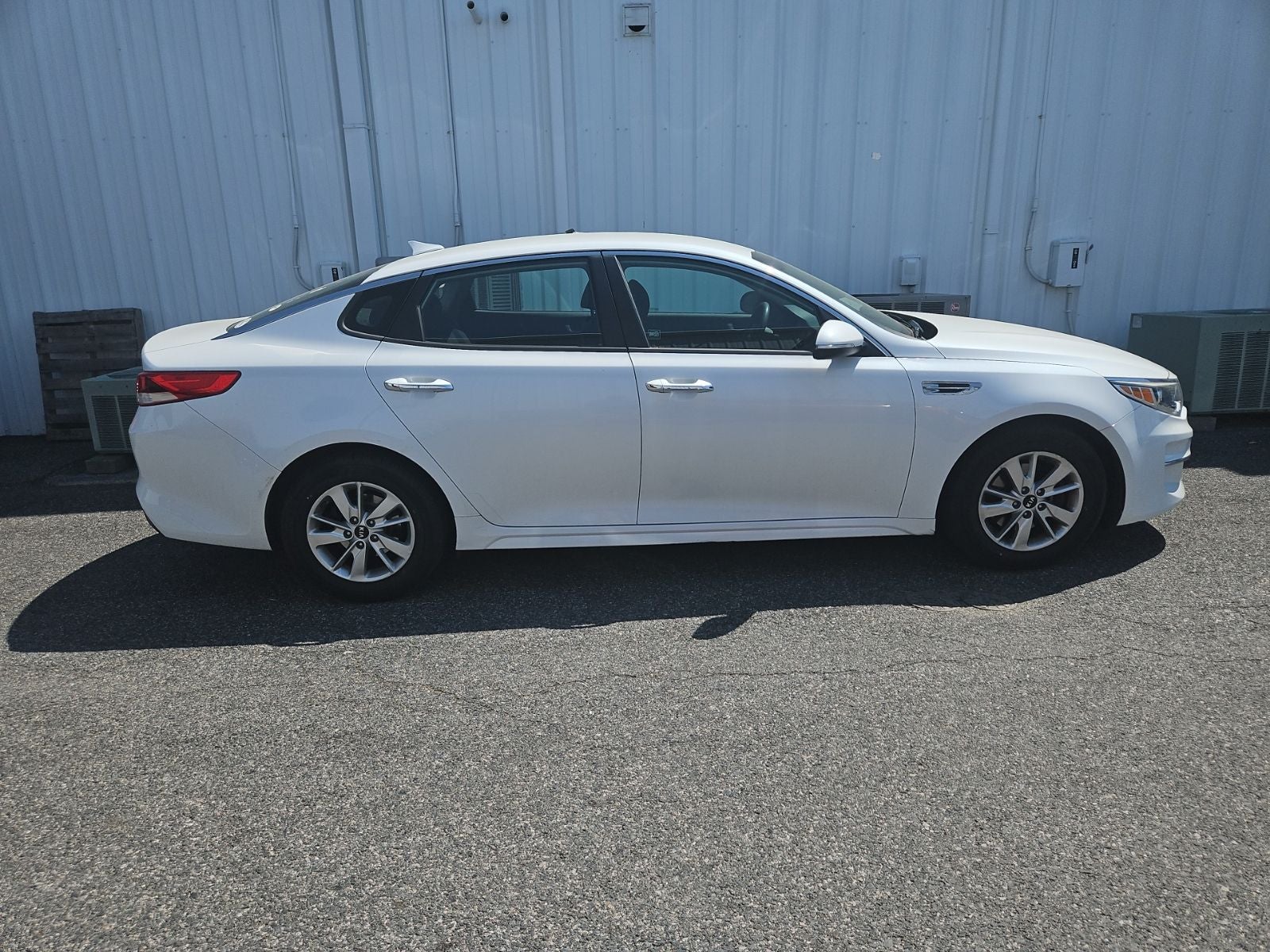 2017 Kia Optima LX