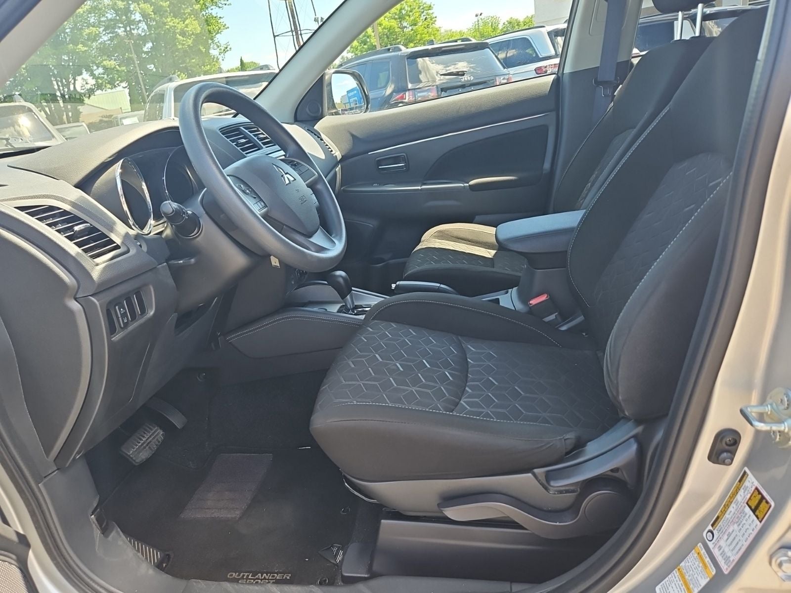 2022 Mitsubishi Outlander Sport Base