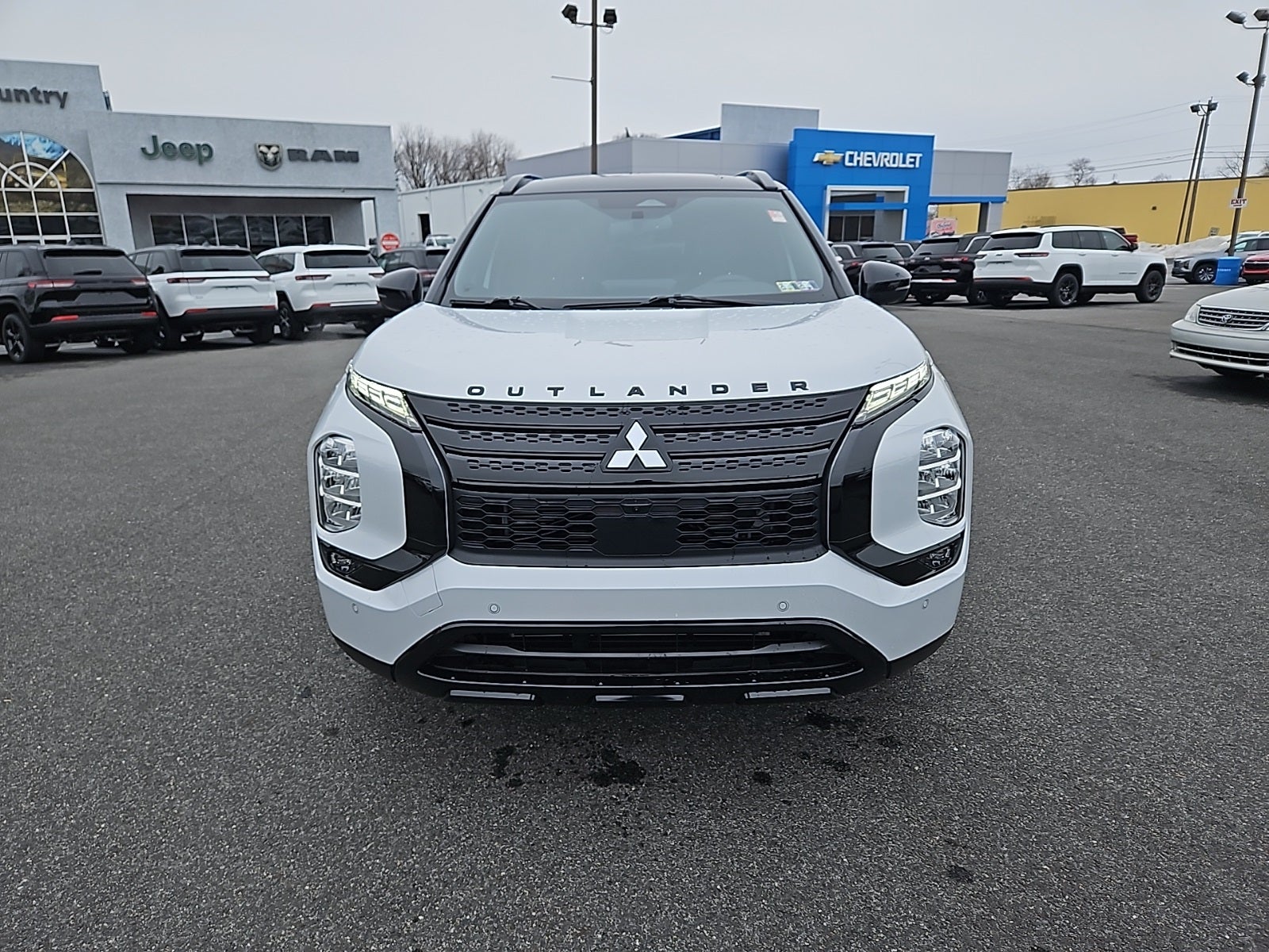 2024 Mitsubishi Outlander SEL Black Edition 2WD
