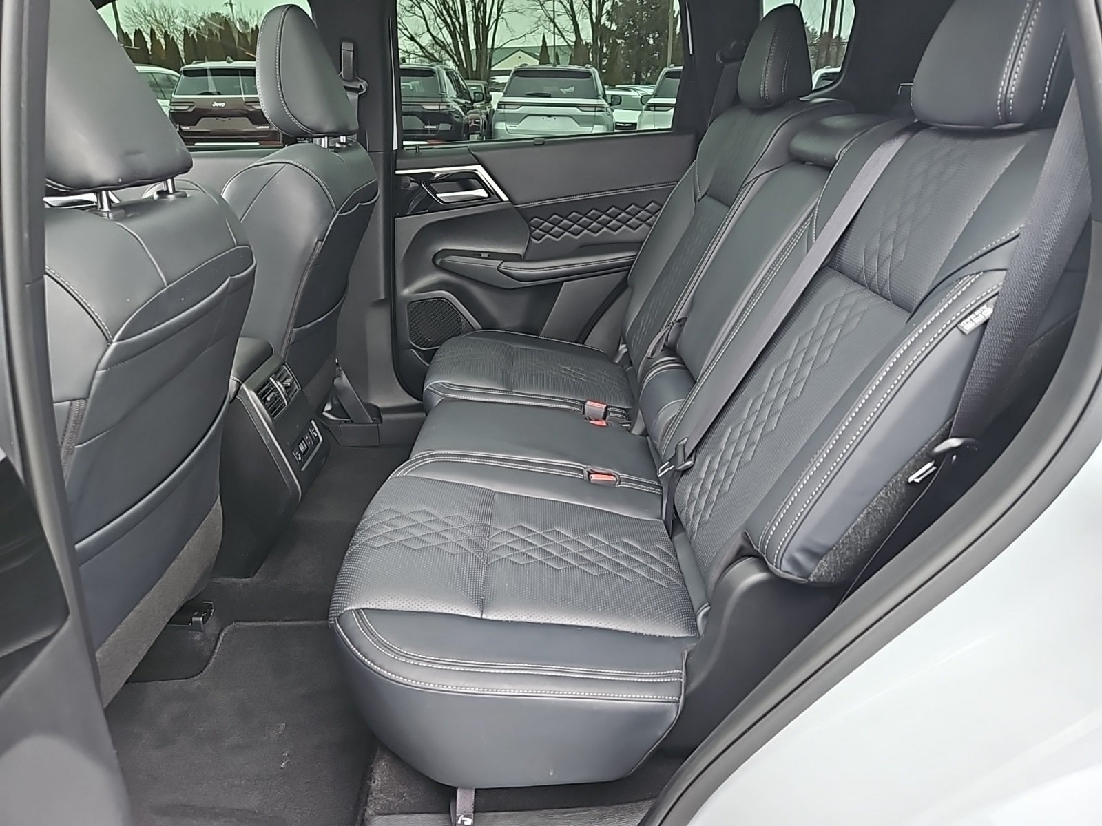 2024 Mitsubishi Outlander SEL Black Edition 2WD