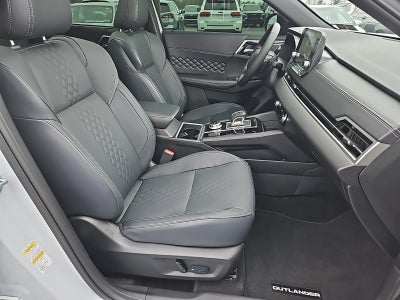 2024 Mitsubishi Outlander SEL Black Edition 2WD
