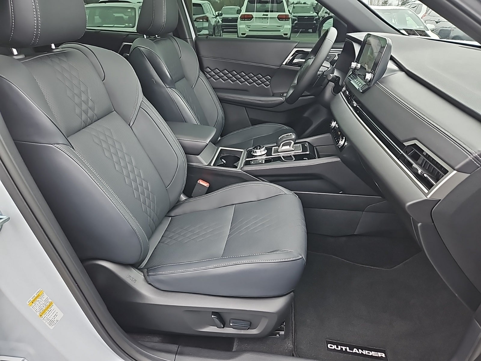 2024 Mitsubishi Outlander SEL Black Edition 2WD