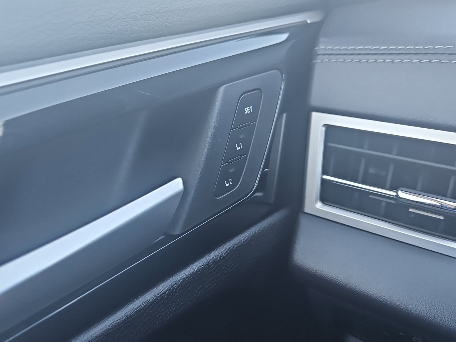2022 Mitsubishi Outlander SEL Launch Edition S-AWC