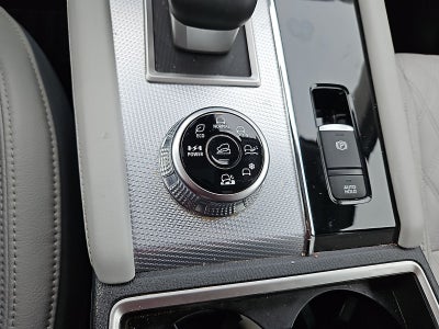 2025 Mitsubishi Outlander PHEV SEL S-AWC