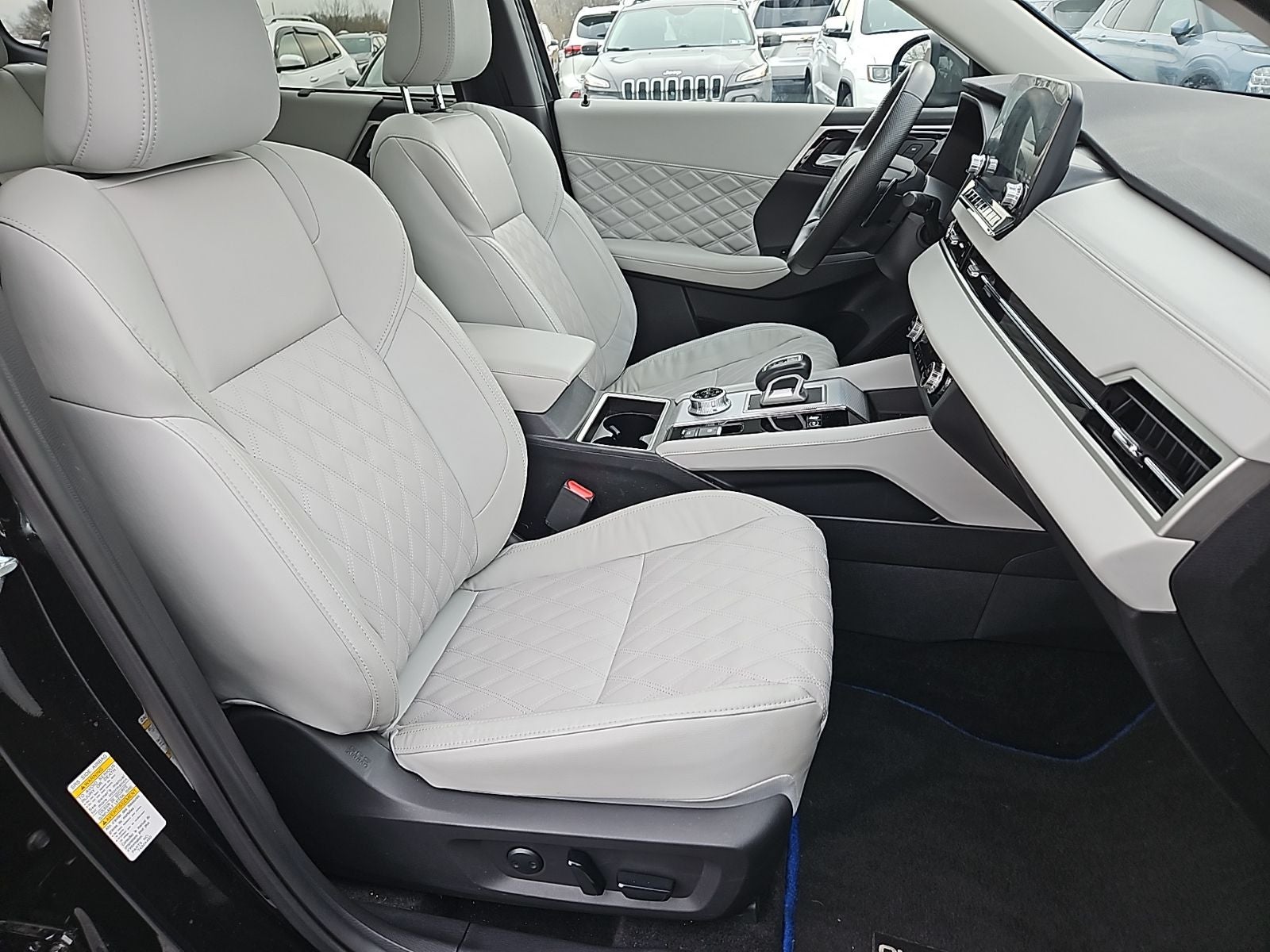 2025 Mitsubishi Outlander PHEV SEL S-AWC