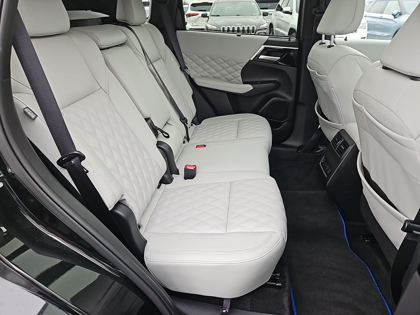 2025 Mitsubishi Outlander PHEV SEL S-AWC