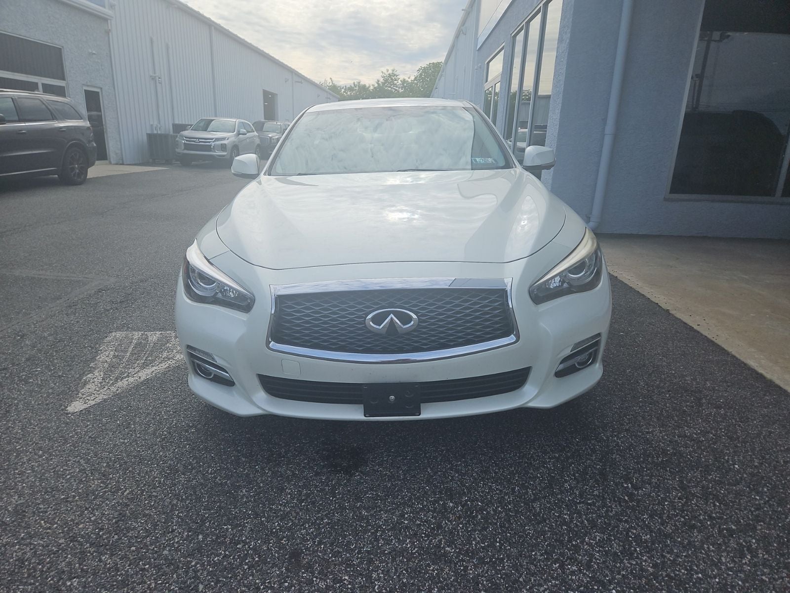 2017 INFINITI Q50 3.0t Signature Edition