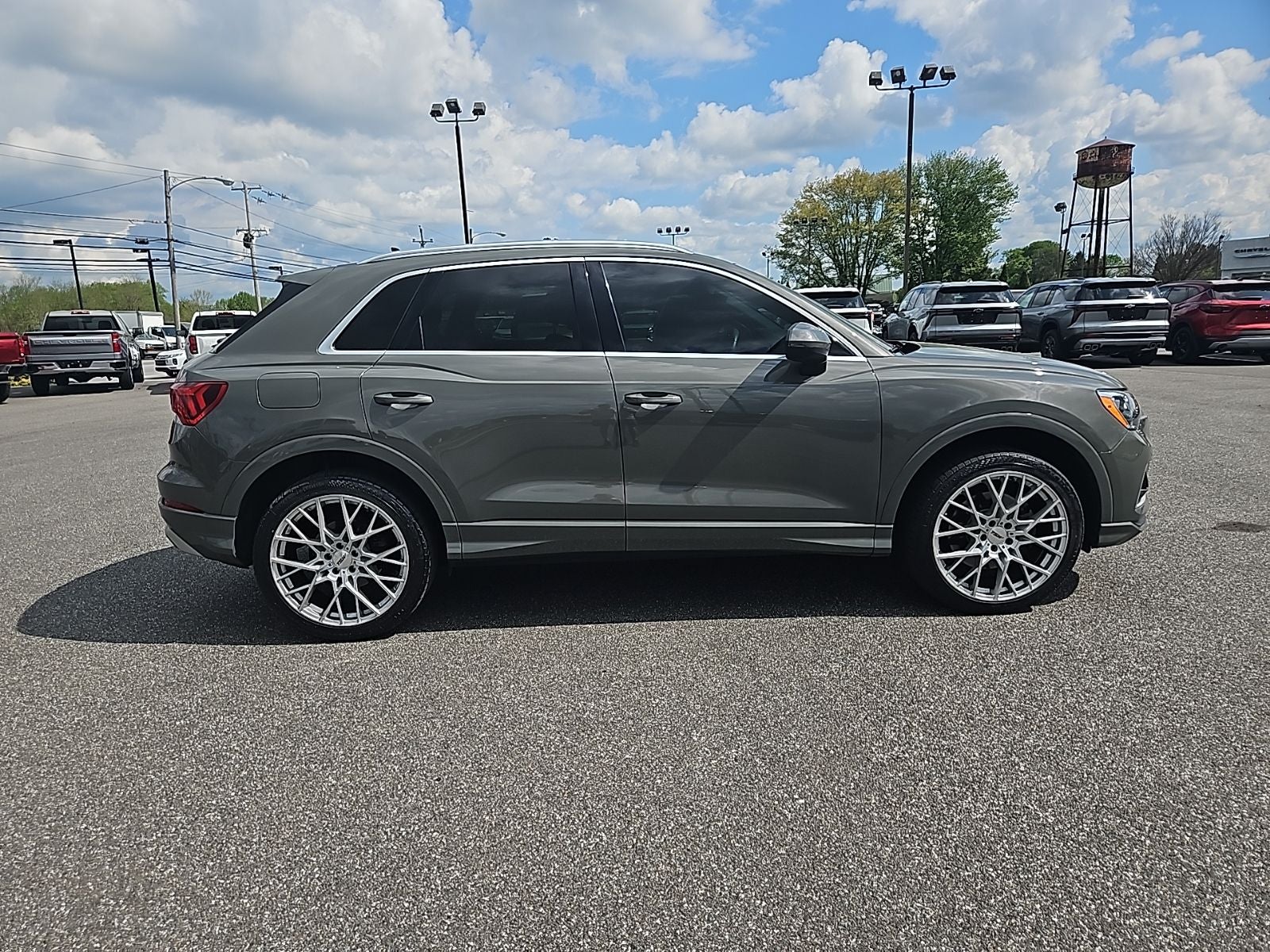 2022 Audi Q3 Premium 40 TFSI quattro Tiptronic