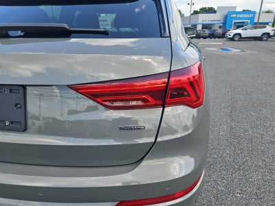 2022 Audi Q3 Premium 40 TFSI quattro Tiptronic