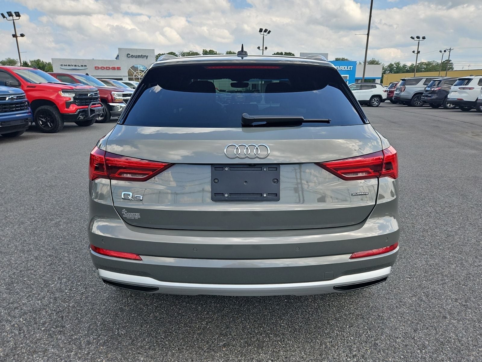 2022 Audi Q3 Premium 40 TFSI quattro Tiptronic