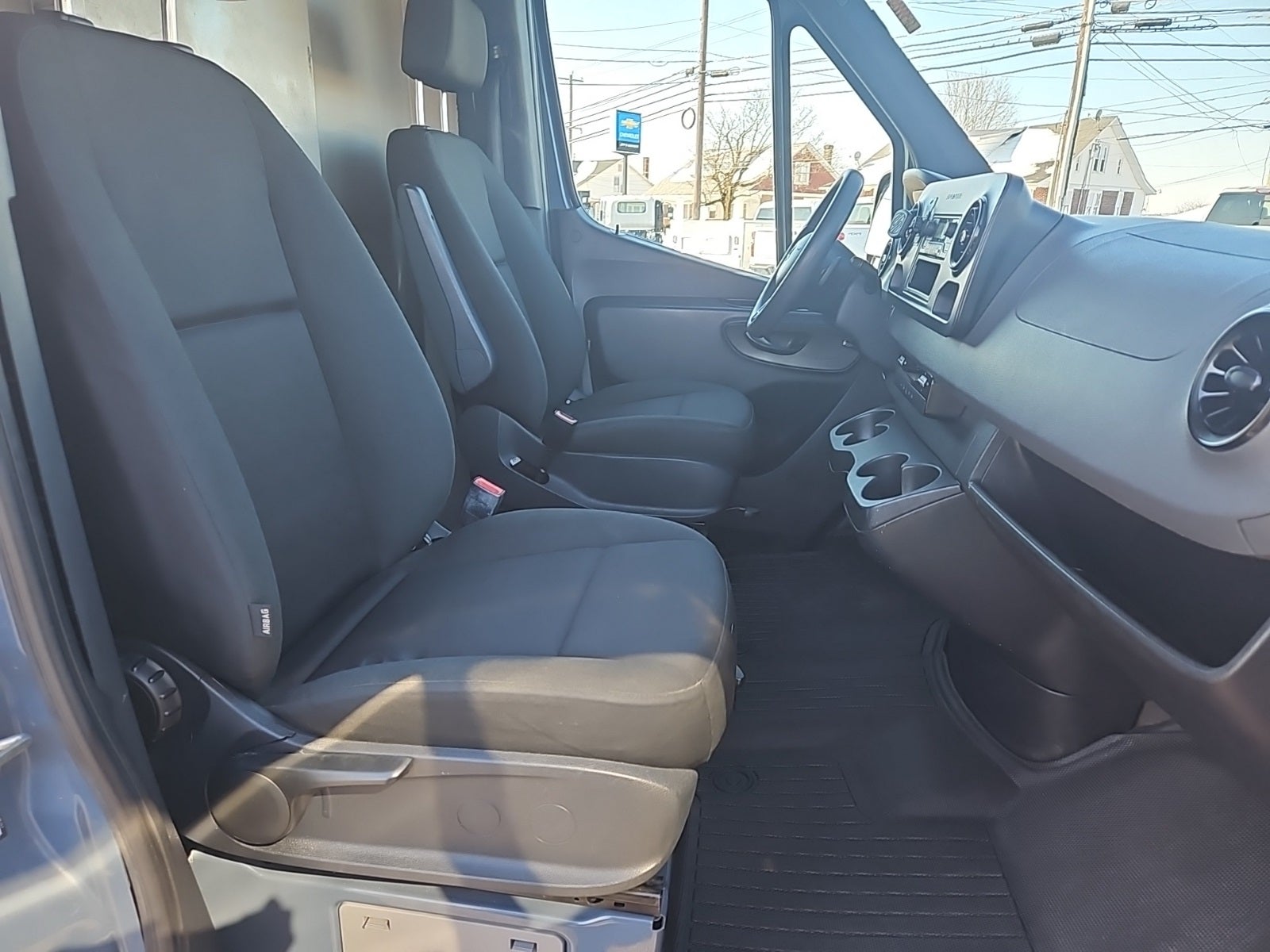 2019 Mercedes-Benz Sprinter 2500 Cargo 170 WB